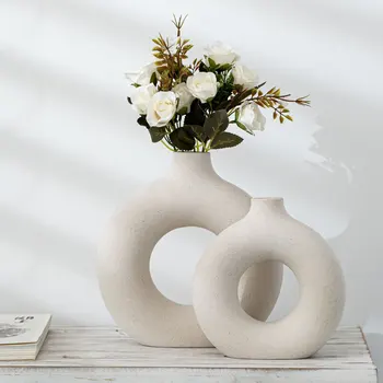 Nordic Melingkar Berongga Vas Keramik Donat Pot Bunga Dekorasi Rumah Aksesoris Kantor Desktop Ruang Tamu Dekorasi Interior Hadia