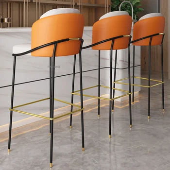 Барные стулья с металлической основой Металлическая спинка Европейская стойка Кухонный барный стул Высокий Стильный Обеденный Sgabelli Da Bar Предметы домашнего обихода