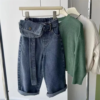 Детские джинсы 2023, осень, Новый корейский дизайн С маленькой сумкой, Широкие брюки, Свободные хлопковые брюки с эластичной резинкой на талии.