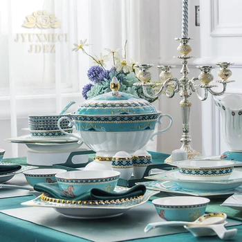 Европейский набор посуды высокого класса, чаша Цзиндэчжэнь, комбинация тарелок, роскошная квадратная тарелка, домашний костяной фарфор