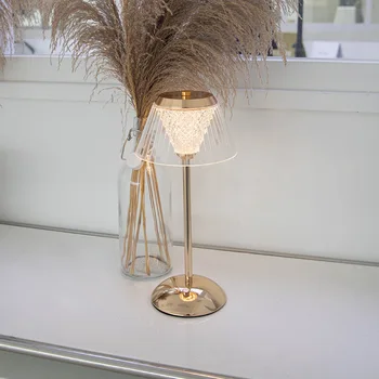Светодиодная сенсорная хрустальная беспроводная настольная лампа в скандинавском стиле Атмосферный ночник для спальни Украшения бара ресторана