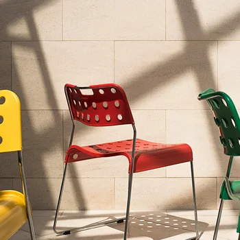 Современный пластиковый обеденный стул Со спинкой Спинка Обеденных стульев Nordic Net Red в стиле Ins Простая спинка Мебель Sillas Comedor